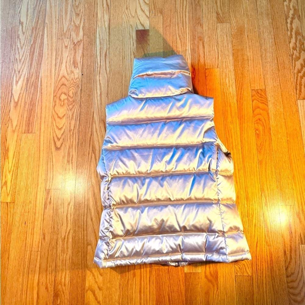 Talbots New High Collar Quilted Down Ladies Puffer Vest.WOW So Hot and Warm! 🥵🔥​ - Picture 2 of 13